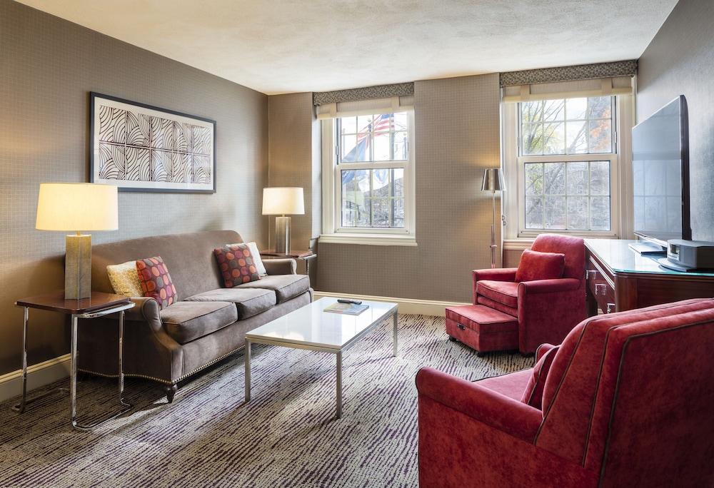 Sheraton Commander Hotel photo 41