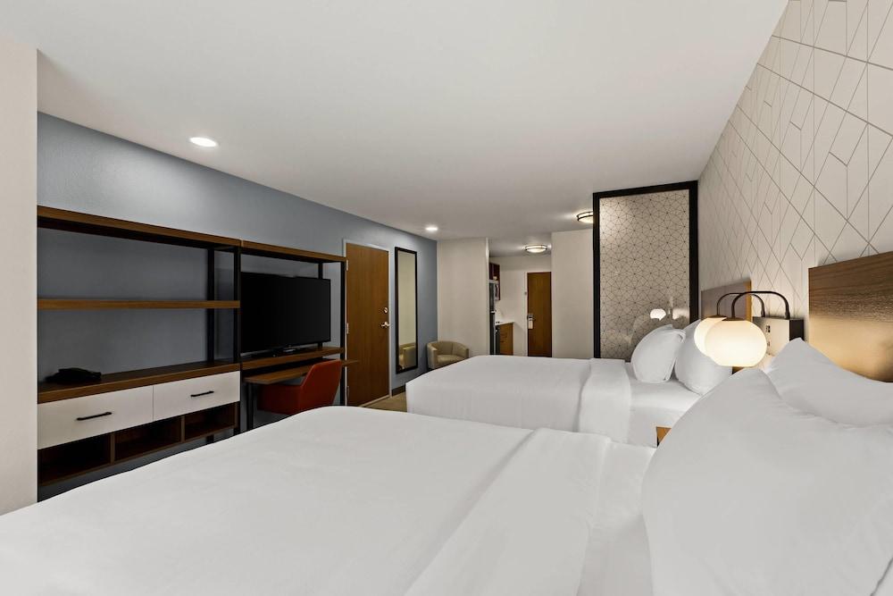 Hyatt Studios Kalispell photo 16