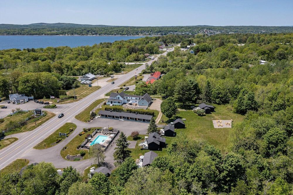 Seascape Motel & Cottages photo 69