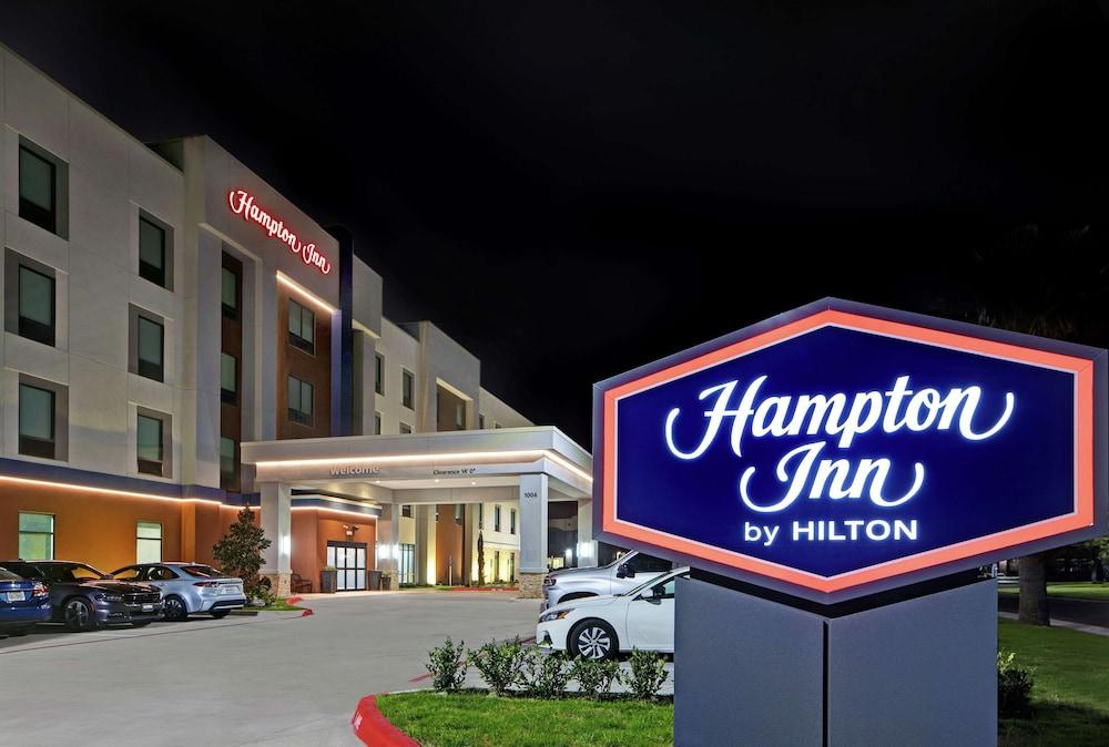 Hampton Inn Weslaco photo 34
