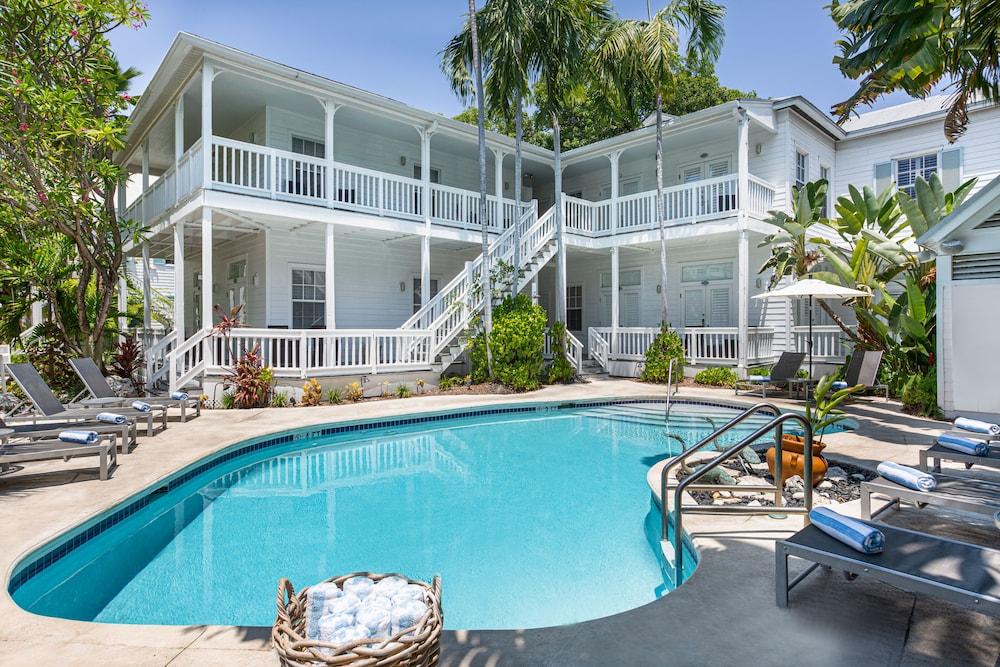 Paradise Inn Key West - Adults Only photo 1