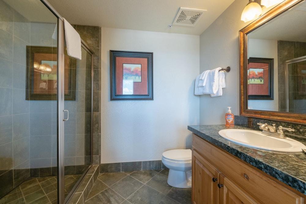 Silverado Lodge photo 49