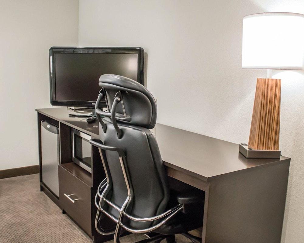 Sleep Inn Summersville - New River Gorge Area photo 10