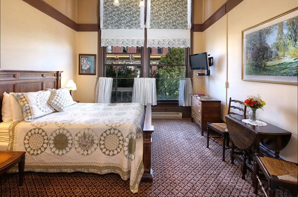 Palace Hotel Port Townsend photo 12