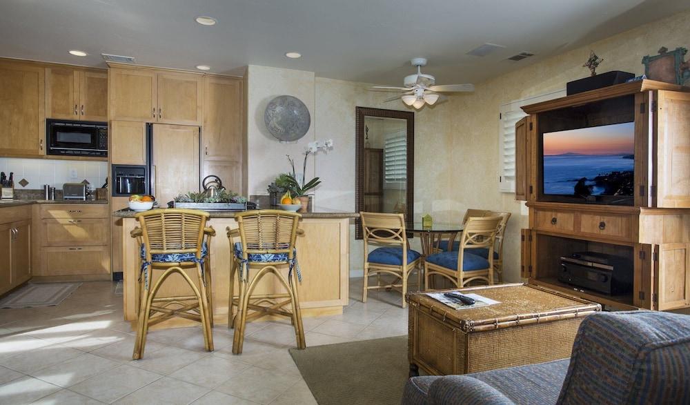 Sunset Cove Villas in Laguna Beach photo 17