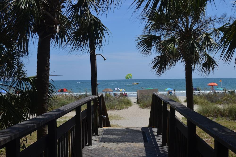 Sun N Sand Resort photo 37