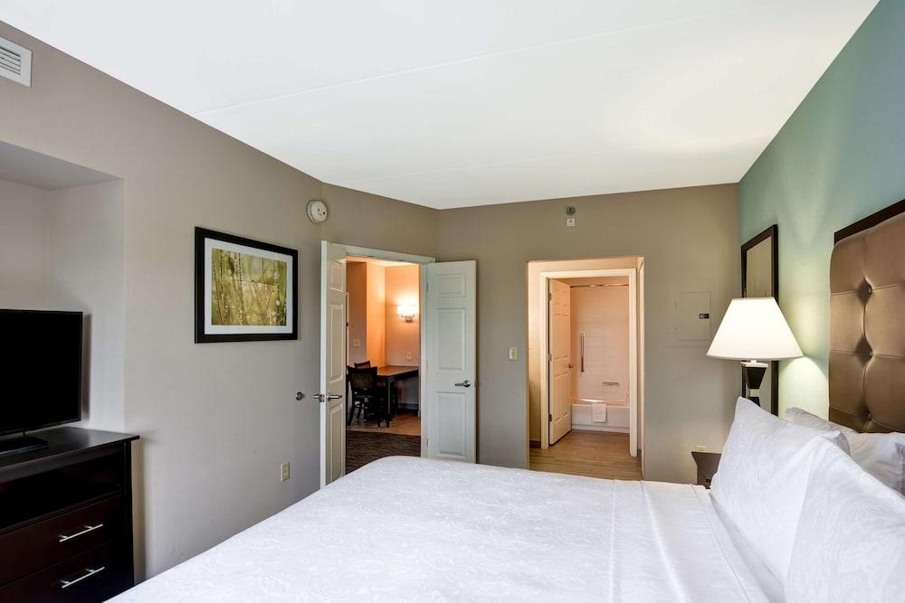 Homewood Suites by Hilton Aurora Naperville photo 15