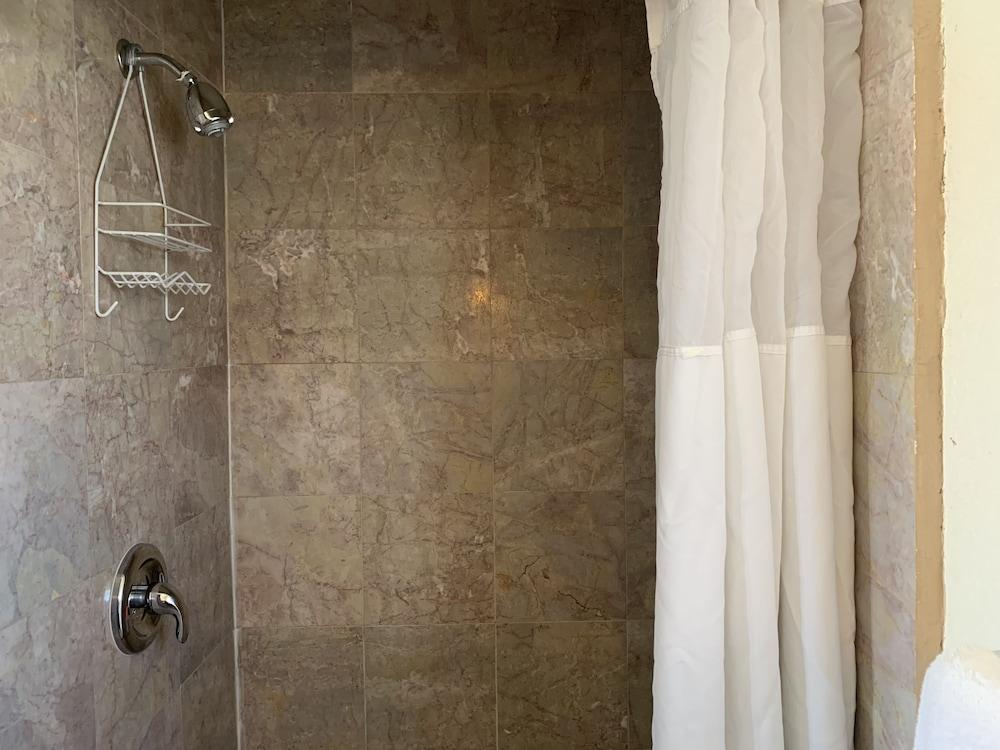 Budget Inn and Suites El Centro photo 15