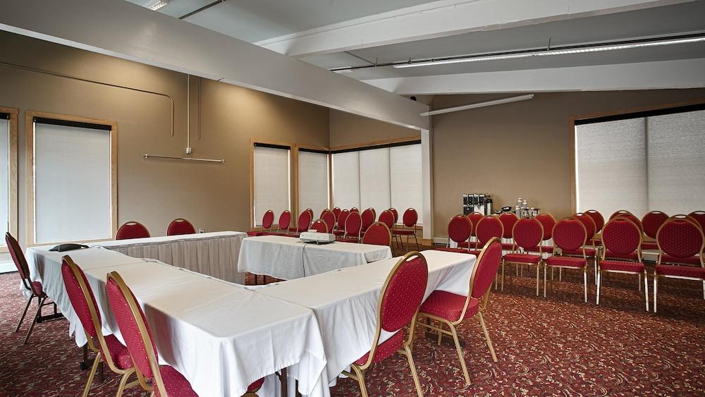 Best Western Kodiak Inn photo 18