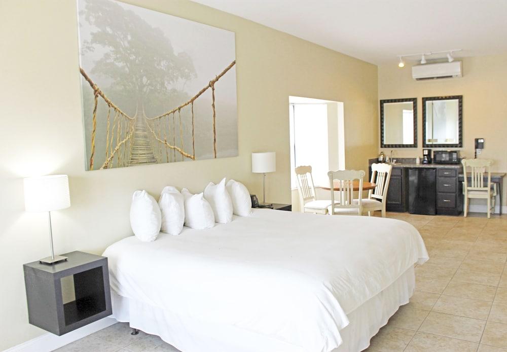 The Citrus on the Lake photo 6