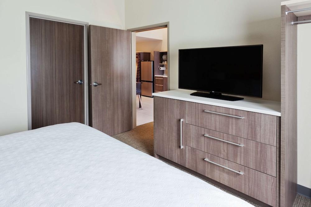 Home2 Suites by Hilton Birmingham Colonnade photo 7