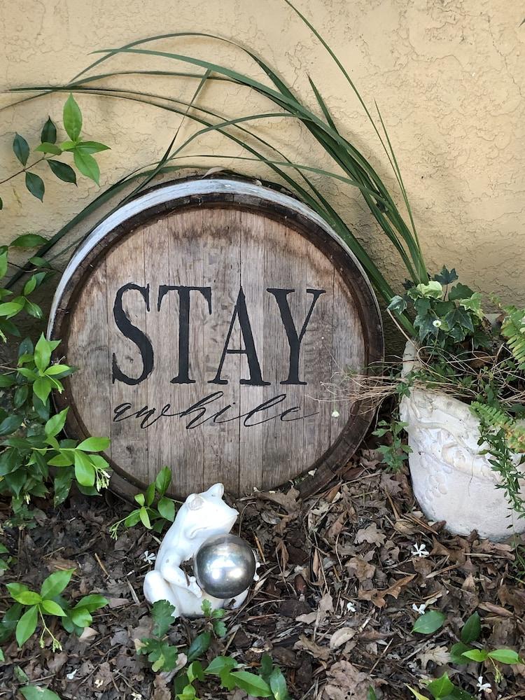 Glen Ellen Inn photo 37