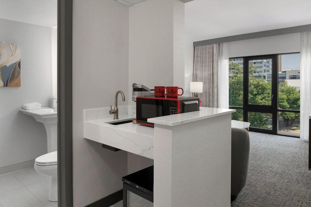 Hotel 43 photo 16