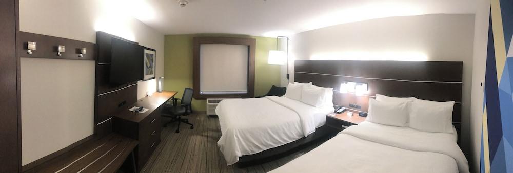 Holiday Inn Express & Suites Hannibal - Medical Center by IHG photo 7