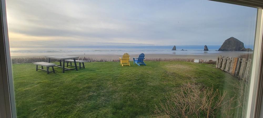 Sea Sprite at Haystack Rock photo 29