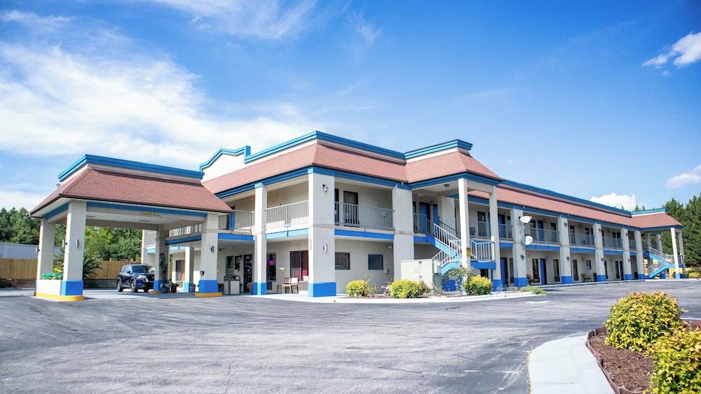 Executive Inn photo 3