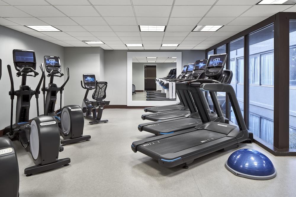 DoubleTree by Hilton Atlanta Windy Hill Ballpark photo 44
