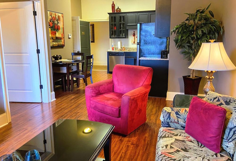 30A Inn & Suites photo 84
