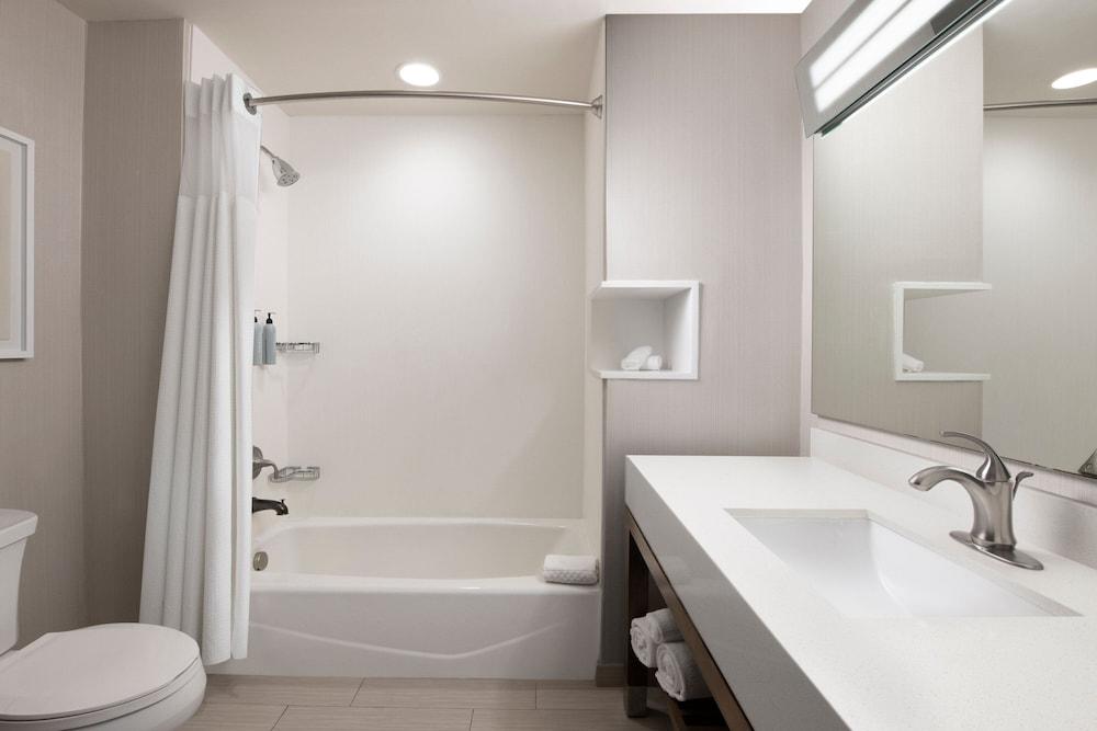 Courtyard by Marriott Lubbock Downtown/University Area photo 12