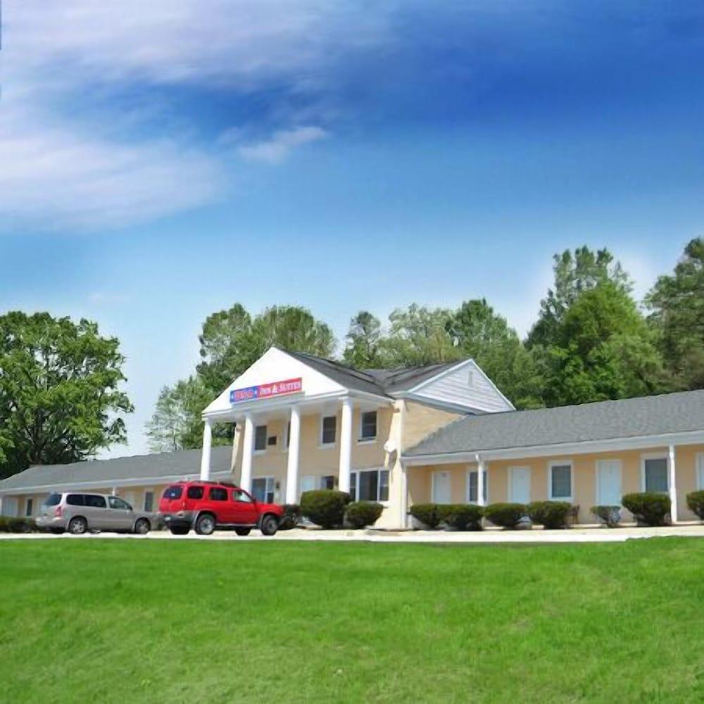 USA Inn and Suites Morgantown photo 1
