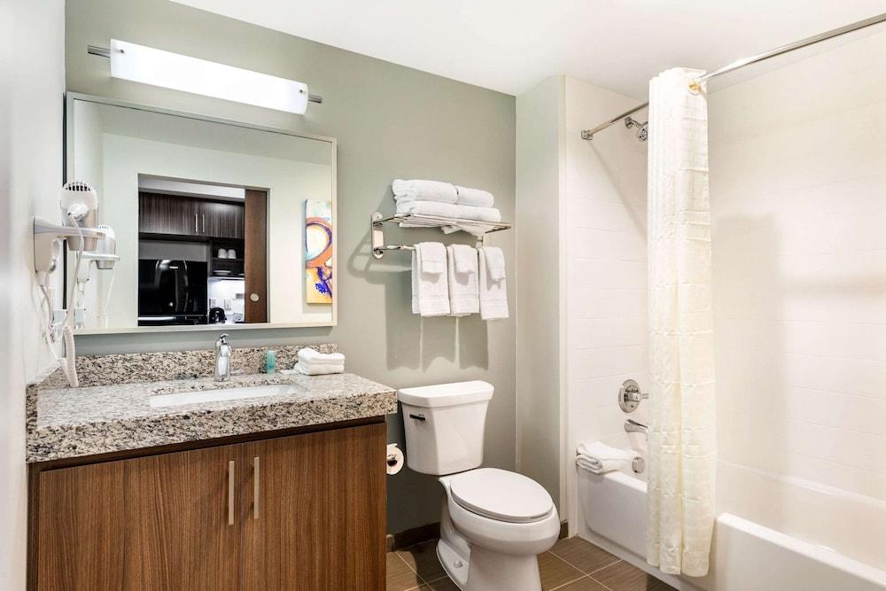 MainStay Suites Lancaster Dallas South photo 29