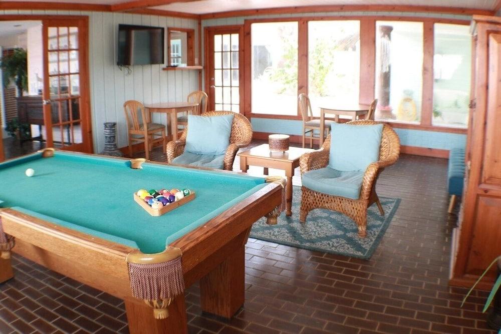 Pelican Bay Resort photo 32