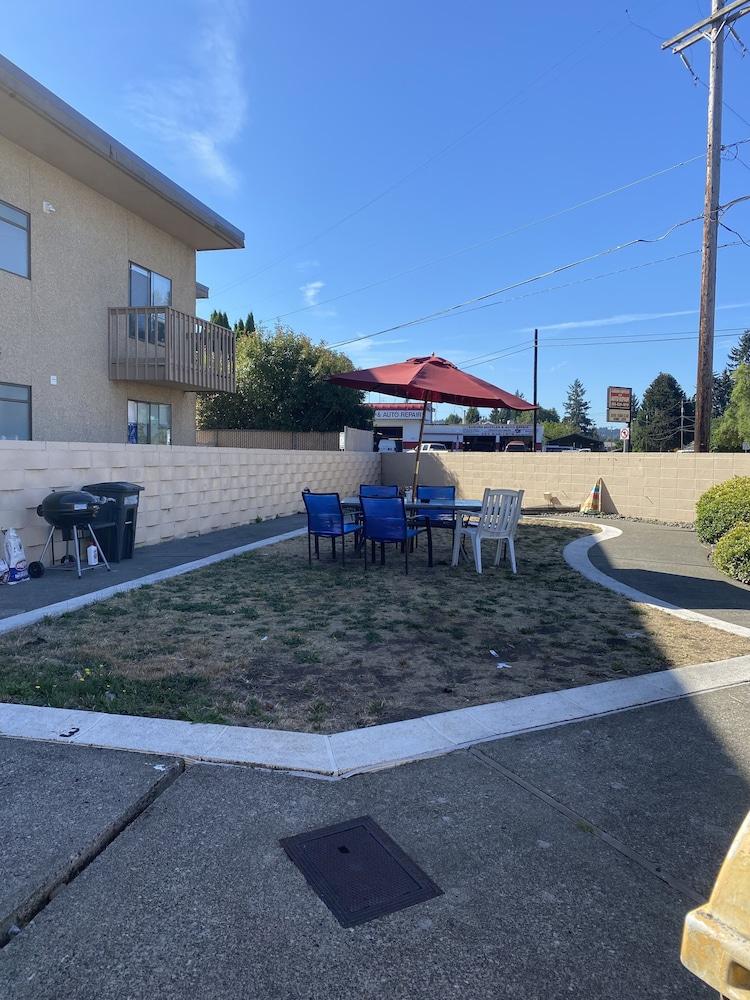 Auburn Motel photo 5
