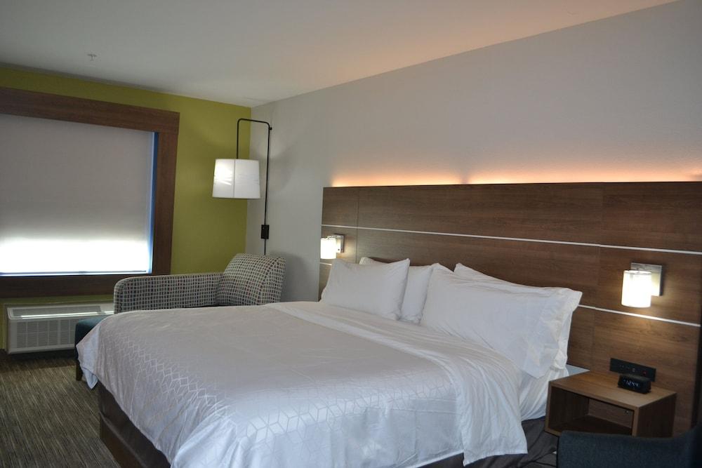 Holiday Inn Express Tallahassee University Central by IHG photo 14
