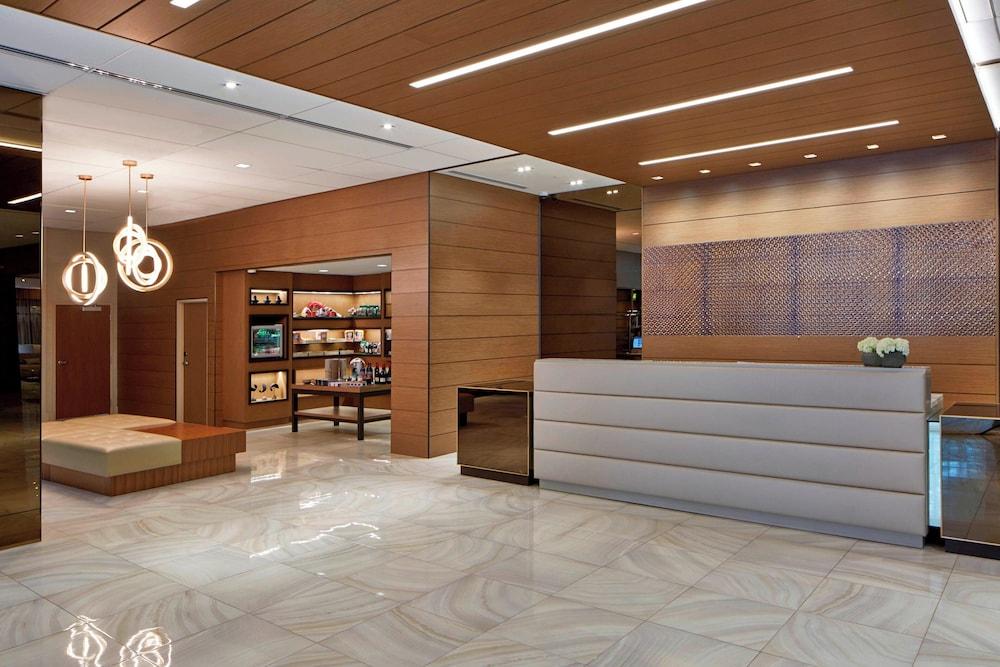 AC Hotel by Marriott Atlanta Downtown photo 4