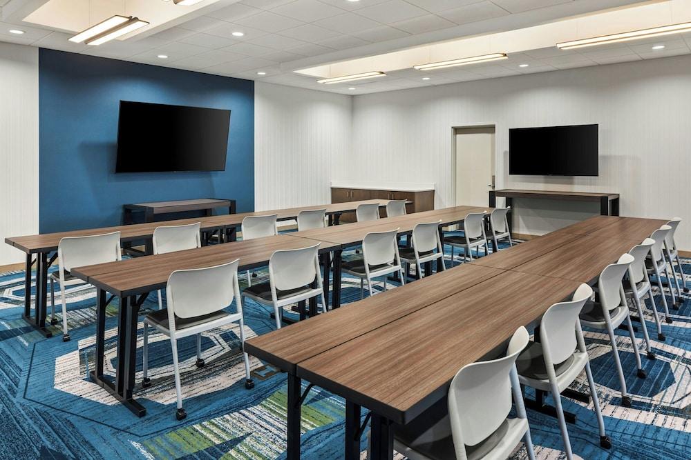 Springhill Suites BY Marriott Bettendorf photo 2