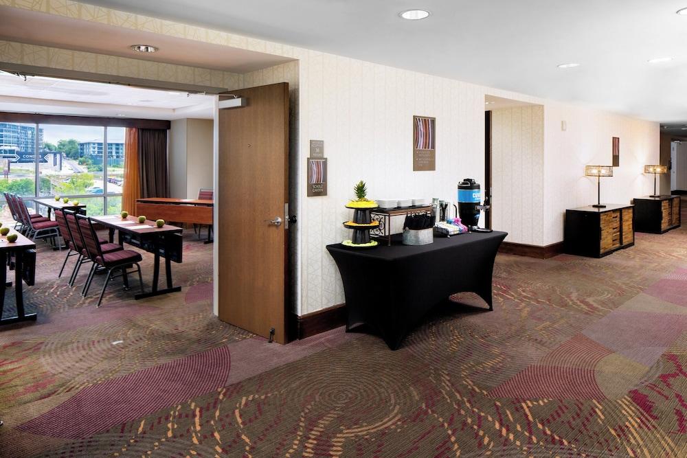 Hotel Indigo Austin Downtown - University by IHG photo 32