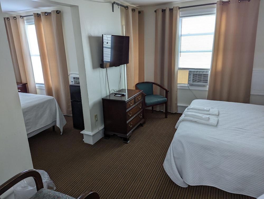 Atlantic Sands photo 22