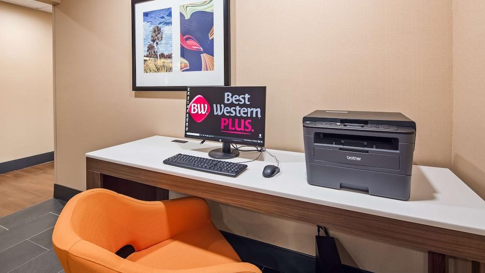 Best Western Plus Lexington Inn photo 28