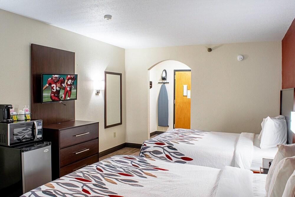 Red Roof Inn & Suites Middletown - Franklin photo 13