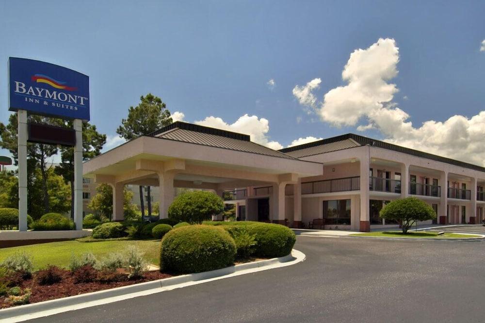 Baymont by Wyndham Mobile/ I-65 photo 27