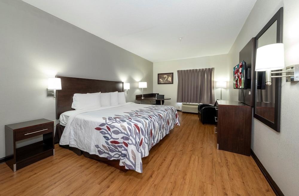 Red Roof Inn Atlanta Southeast - Stockbridge photo 52