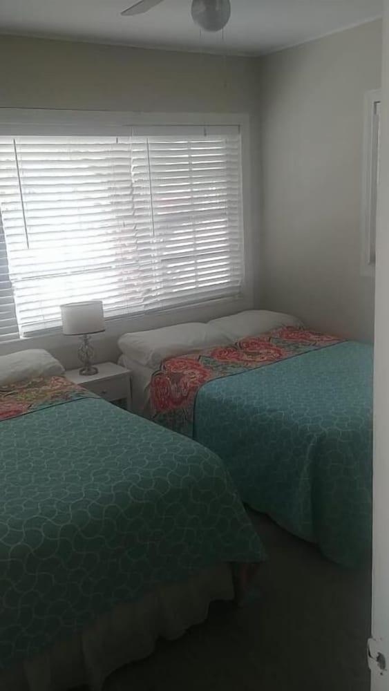 Tropical Sky Ranch Motel photo 25