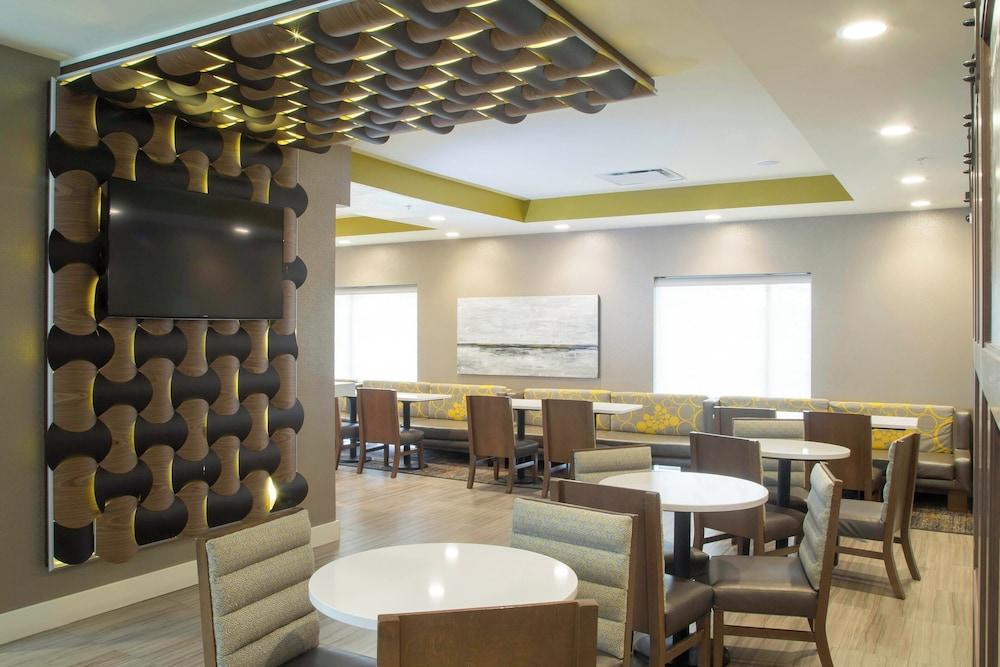 TownePlace Suites Oxford photo 11