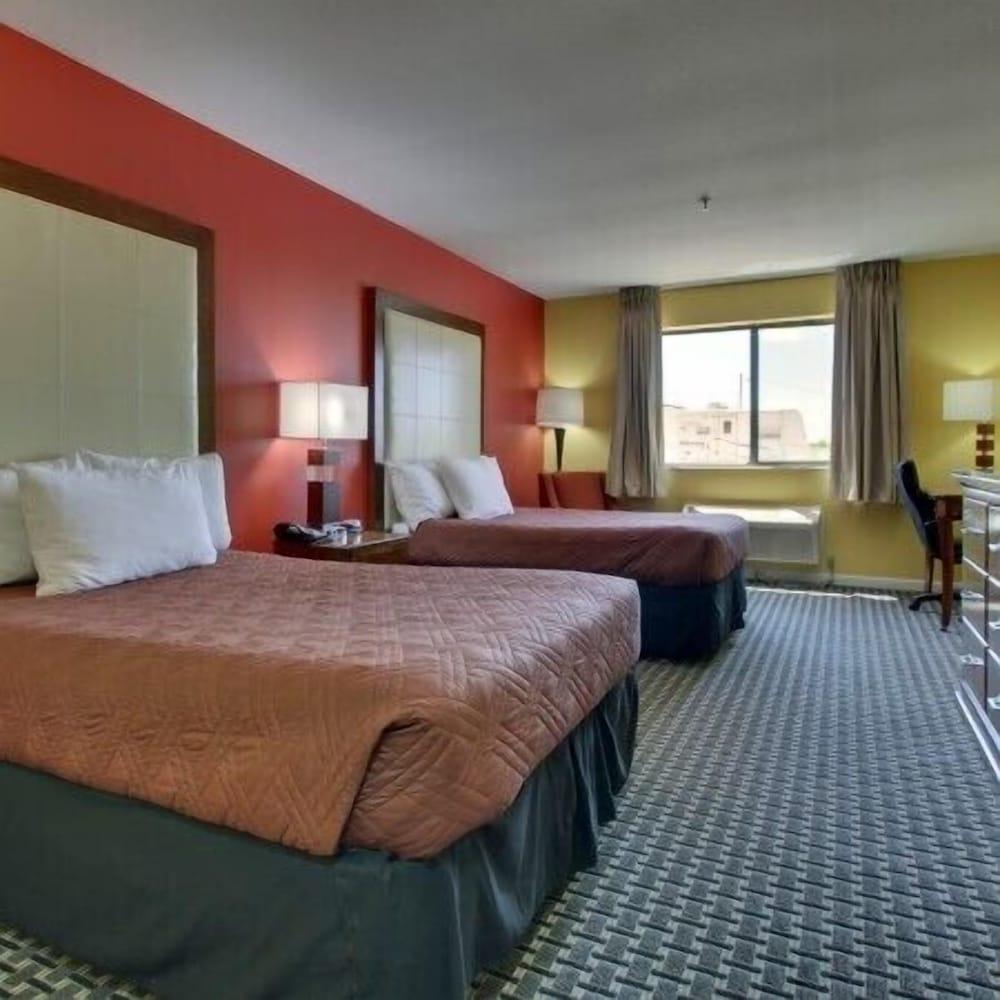 Heritage Grand Inn photo 32