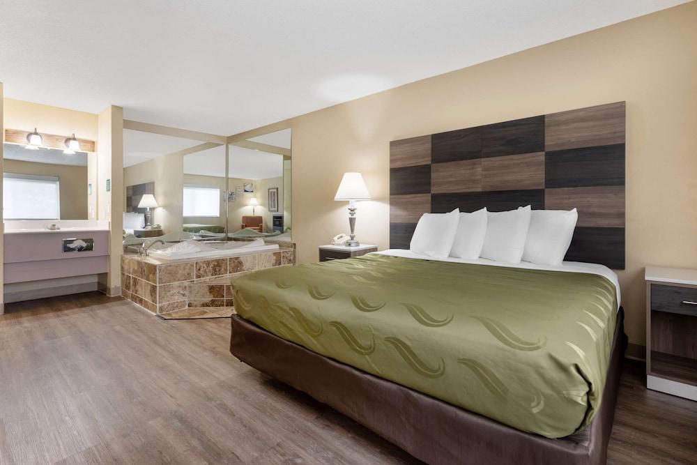 Quality Inn Bemidji photo 28