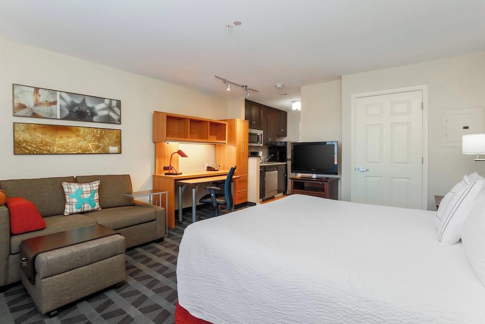 TownePlace Suites Marriott El Centro photo 9