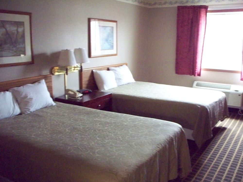 Country Inn Deerwood photo 24