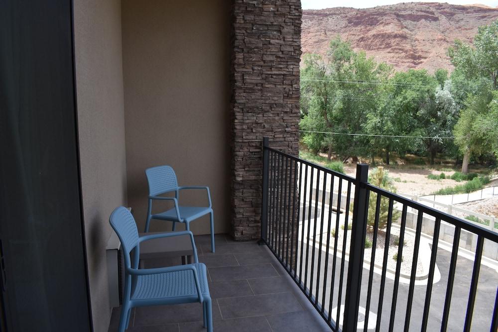 MainStay Suites Moab near Arches National Park photo 29