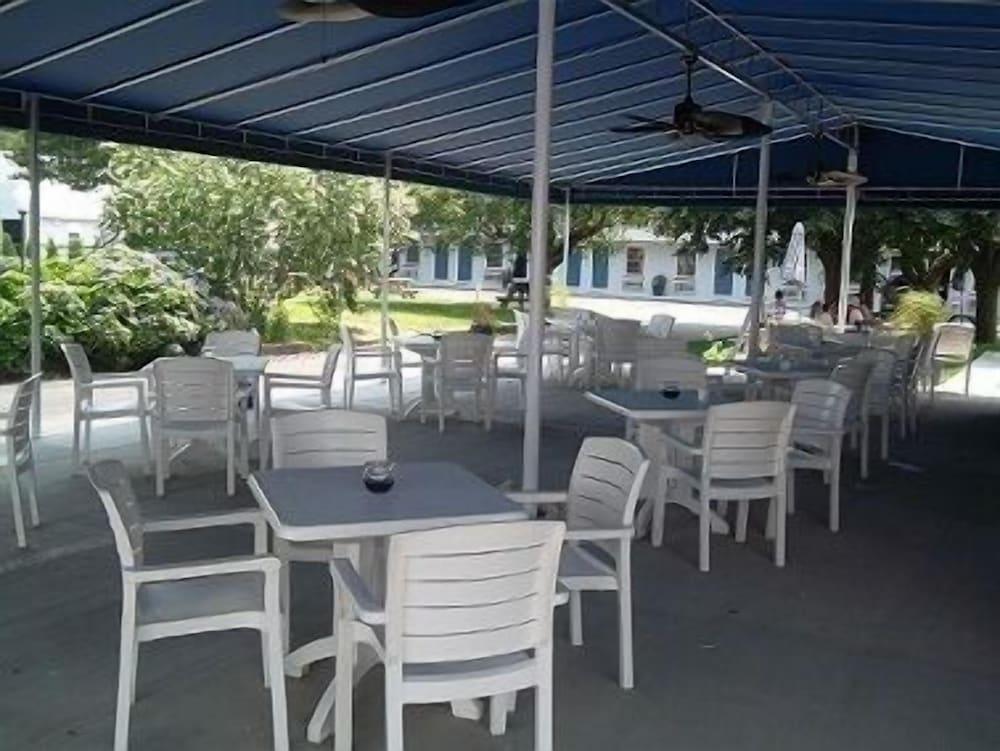 The Blue Inn At North Fork photo 8