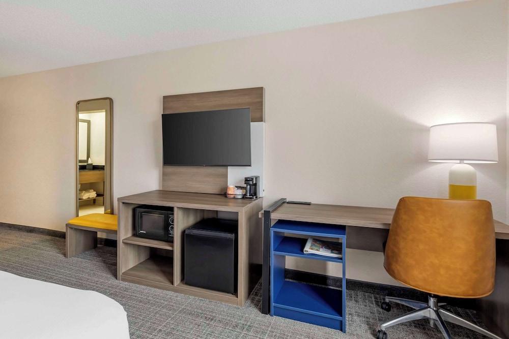 Comfort Inn & Suites Corbin North photo 33