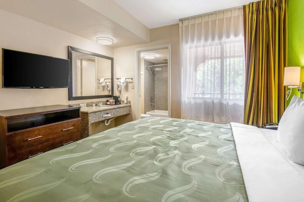 Quality Inn & Suites Jacksonville-Baymeadows photo 7