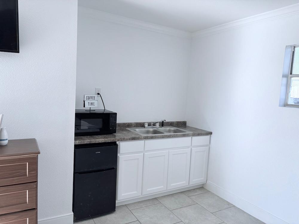 Aransas Beach Extended Stay photo 2