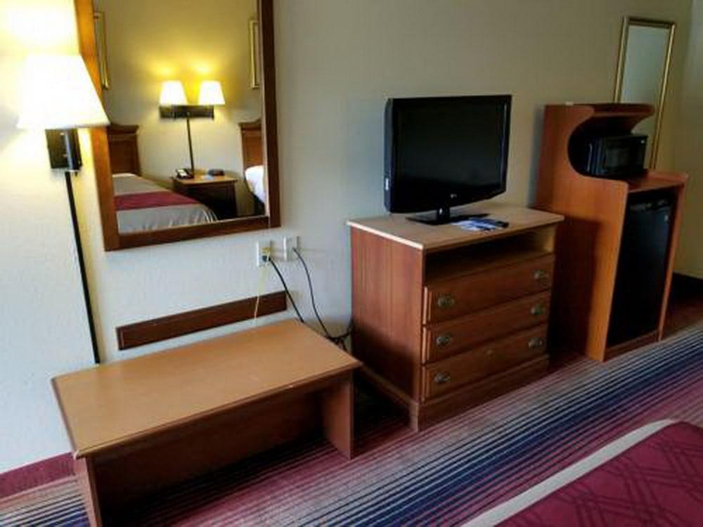 FairBridge Inn Express Natchez photo 29