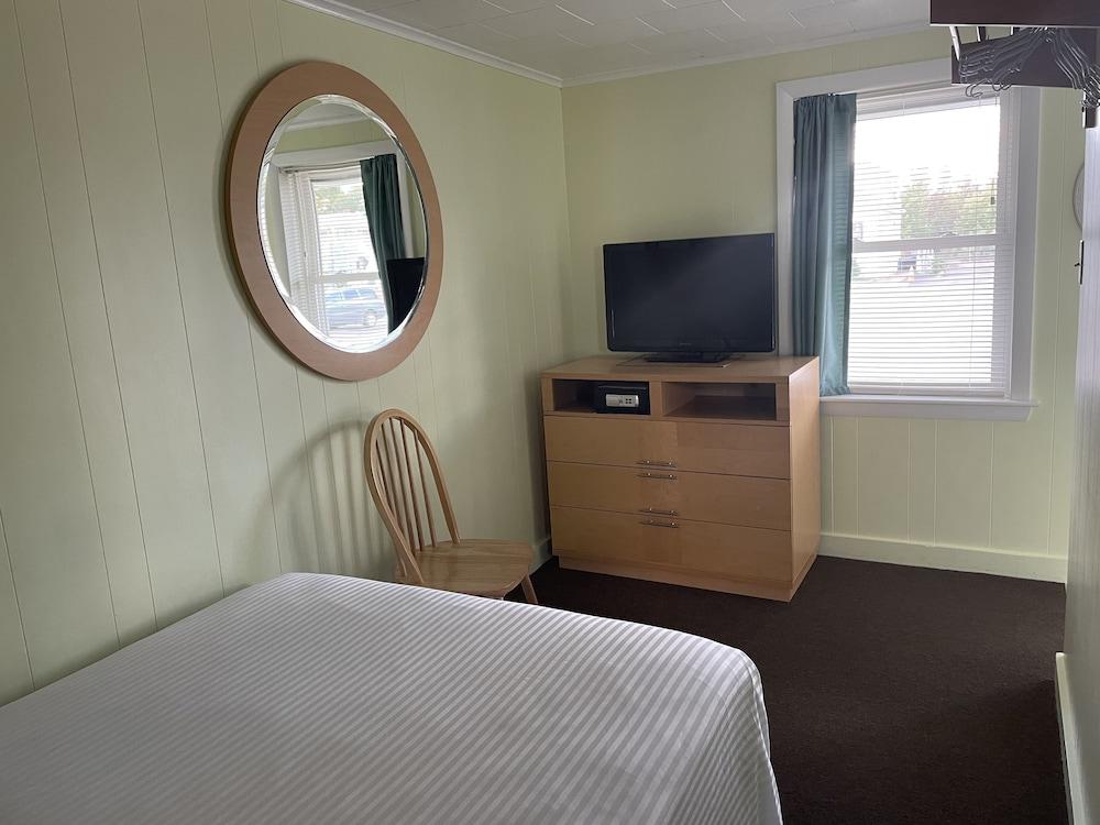 Moontide Motel Cabins & Apartments photo 12