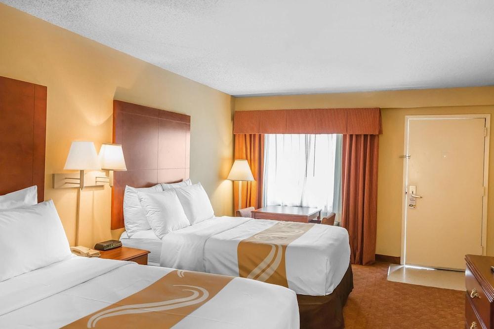 Quality Inn Calera I-65 exit 231 photo 14